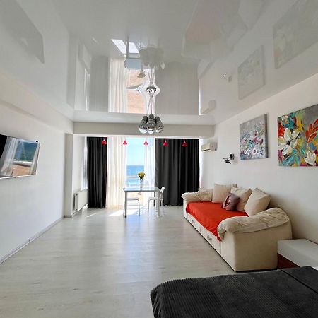 Done Kandybone Apartments Burlach'ya Balka Eksteriør billede