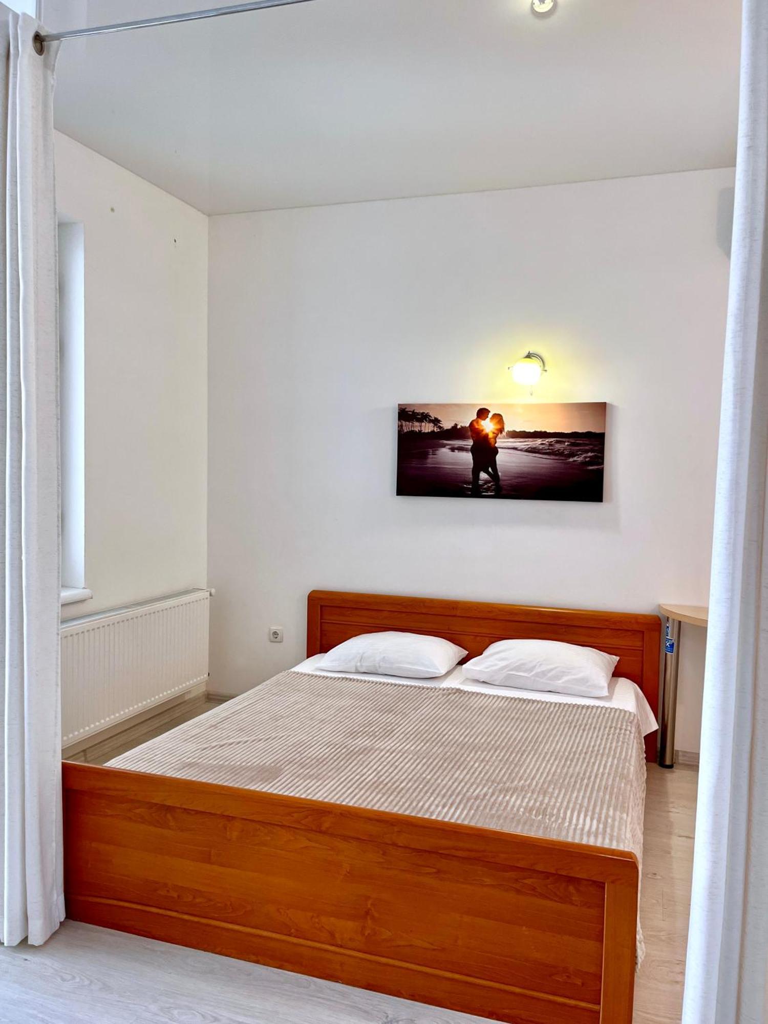Done Kandybone Apartments Burlach'ya Balka Eksteriør billede