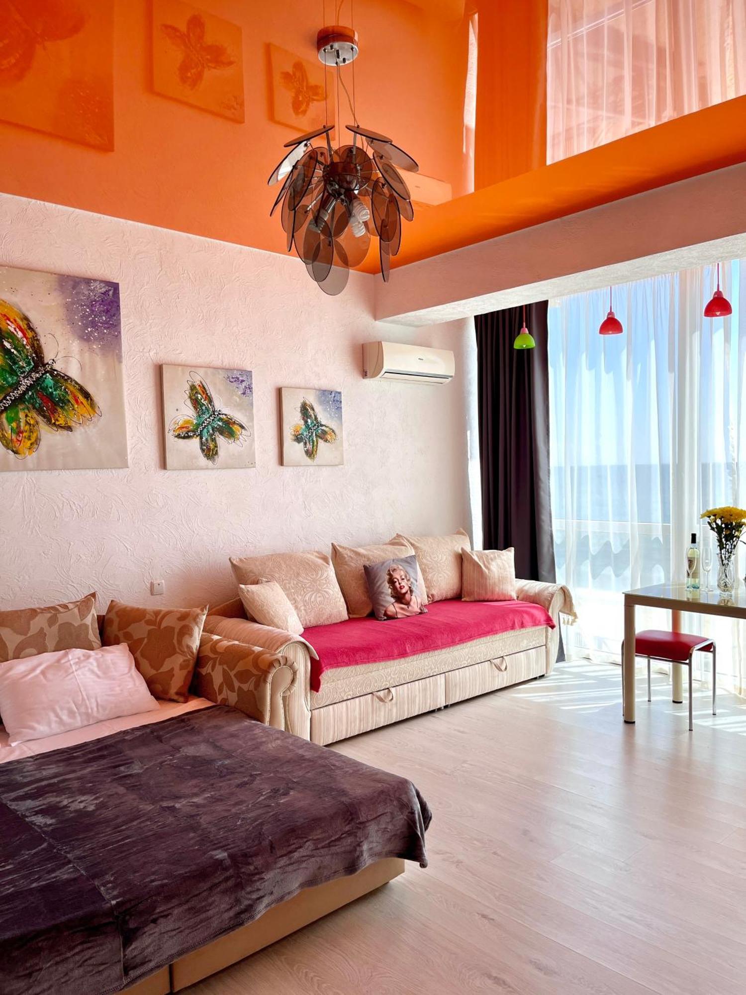 Done Kandybone Apartments Burlach'ya Balka Eksteriør billede